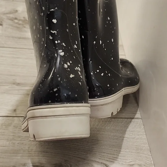 Lemon Jelly Black Speckled Rain Boots | European 39 | Made in Portugal - Picture 4 of 7